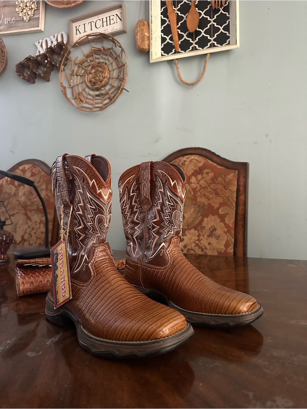 New Brown Western Pull-On Cowboy Boots unisex